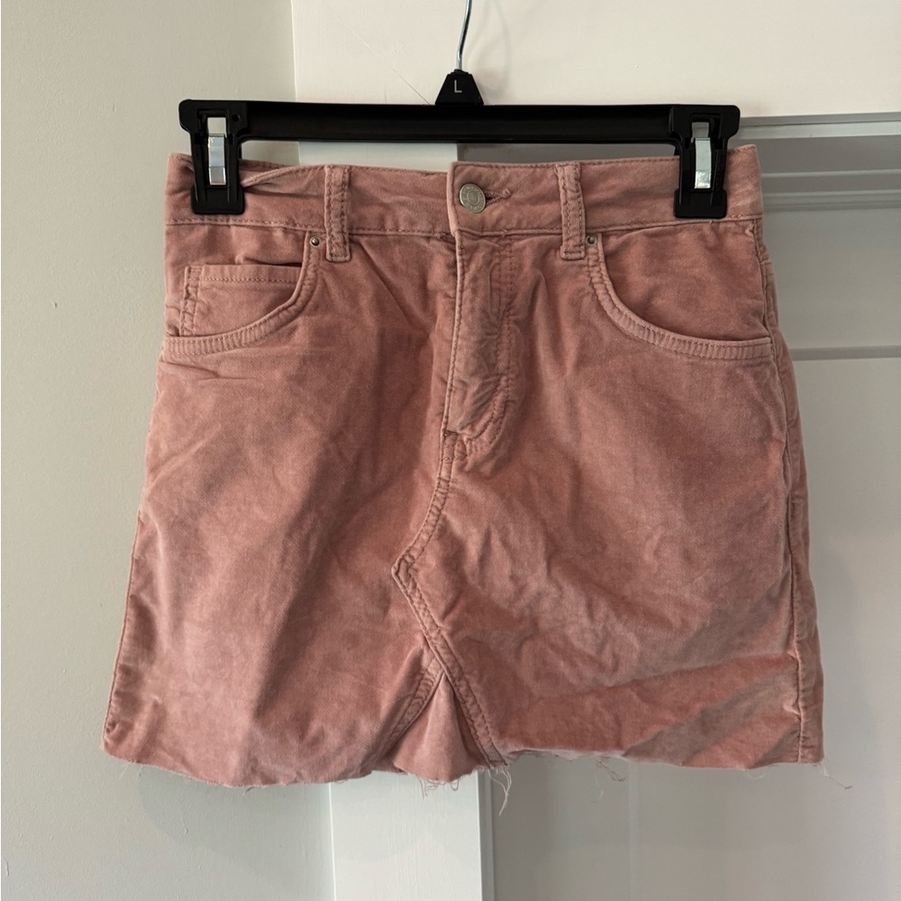 TOPSHOP Pink velour skirt size 2